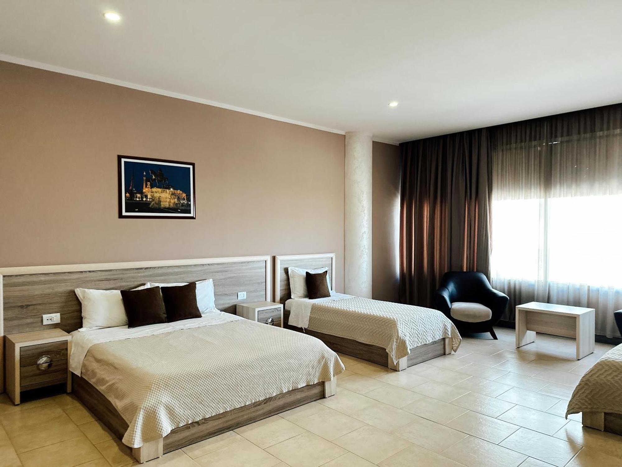 Hotel Terminal Tirana Bregu i Lumit 外观 照片